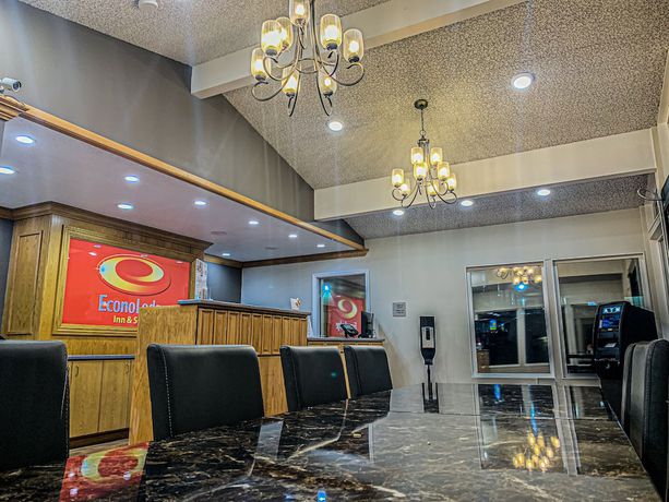 Imagen de los interiores del Hotel Econo Lodge Inn And Suites, Winnemucca. Foto 17
