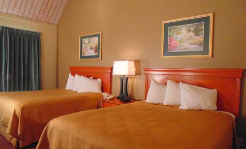 Imagen de la habitación del Hotel Econo Lodge Inn & Suites At The Convention Center. Foto 6