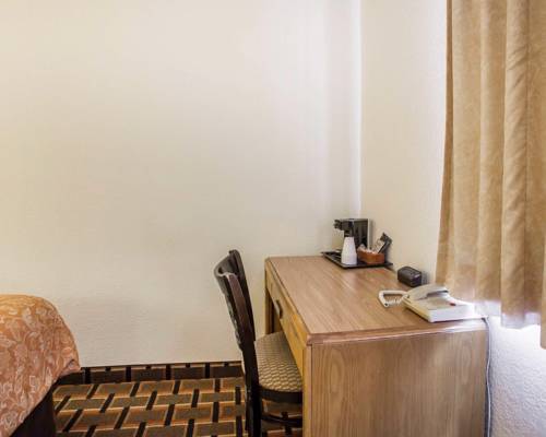Imagen de la habitación del Hotel Econo Lodge Inn & Suites Bettendorf. Foto 4