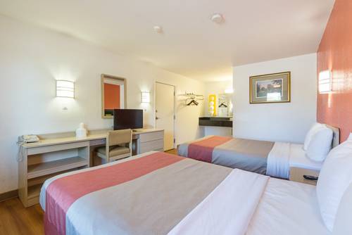 Imagen de la habitación del Hotel Econo Lodge Inn & Suites, Columbus. Foto 11