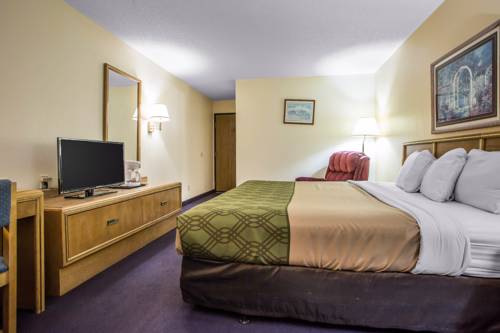 Imagen de la habitación del Hotel Econo Lodge Inn & Suites Dubuque. Foto 5