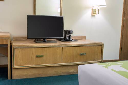 Imagen de la habitación del Hotel Econo Lodge Inn & Suites Dubuque. Foto 7