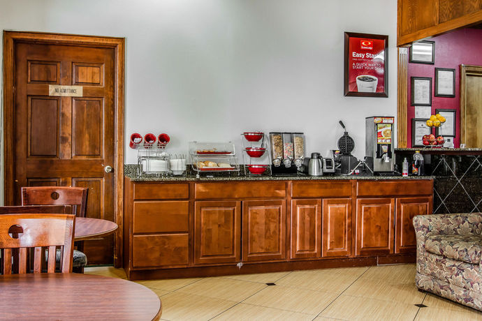 Imagen del bar/restaurante del Hotel Econo Lodge Inn & Suites Enterprise. Foto 3