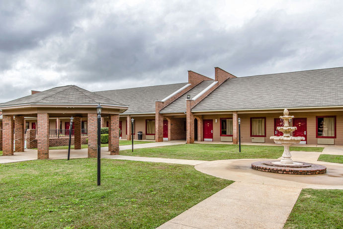Imagen de los exteriores del Hotel Econo Lodge Inn & Suites Enterprise. Foto 13