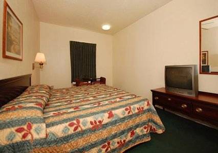 Imagen de la habitación del Hotel Econo Lodge Inn & Suites Granite City. Foto 6