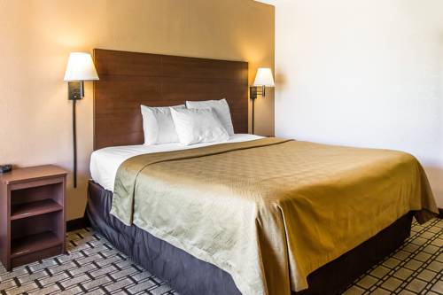 Imagen de la habitación del Hotel Econo Lodge Inn & Suites Near Bricktown. Foto 6