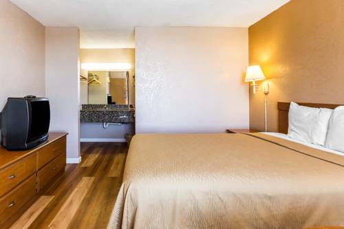 Imagen de la habitación del Hotel Econo Lodge Inn & Suites Near Bricktown. Foto 12