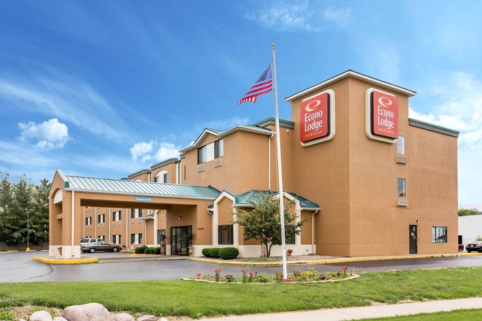 Imagen general del Hotel Econo Lodge Inn & Suites Peoria Illinois. Foto 1