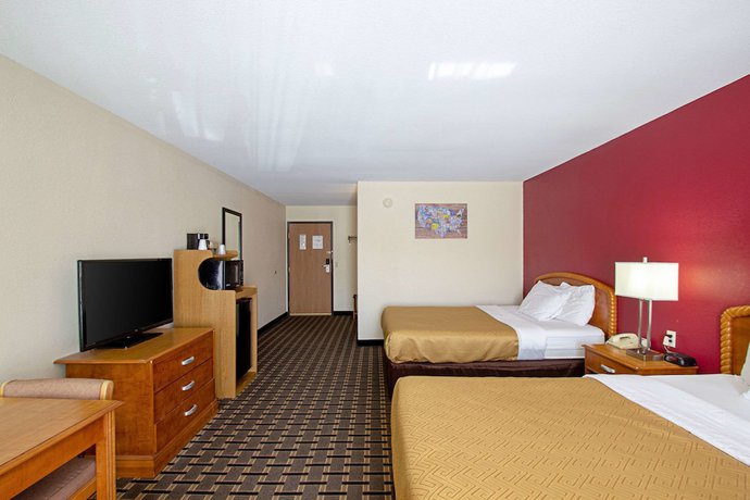 Imagen de la habitación del Hotel Econo Lodge Inn & Suites de Wisconsin Dells. Foto 6