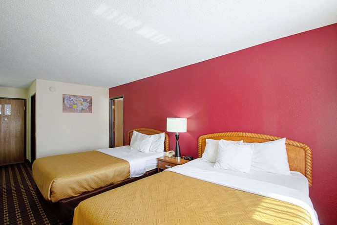 Imagen de la habitación del Hotel Econo Lodge Inn & Suites de Wisconsin Dells. Foto 8