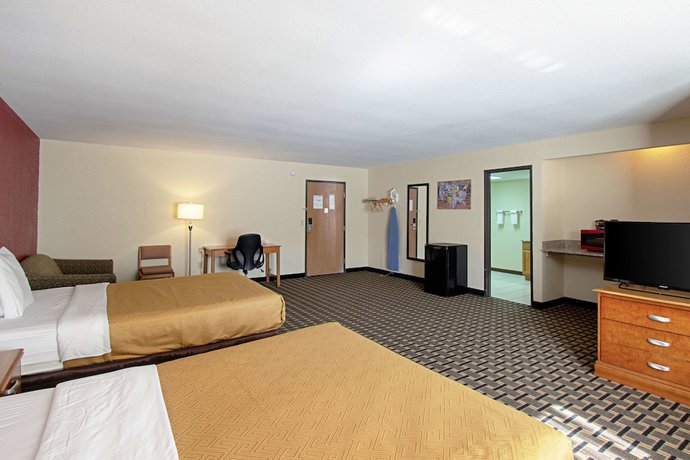 Imagen de la habitación del Hotel Econo Lodge Inn & Suites de Wisconsin Dells. Foto 12