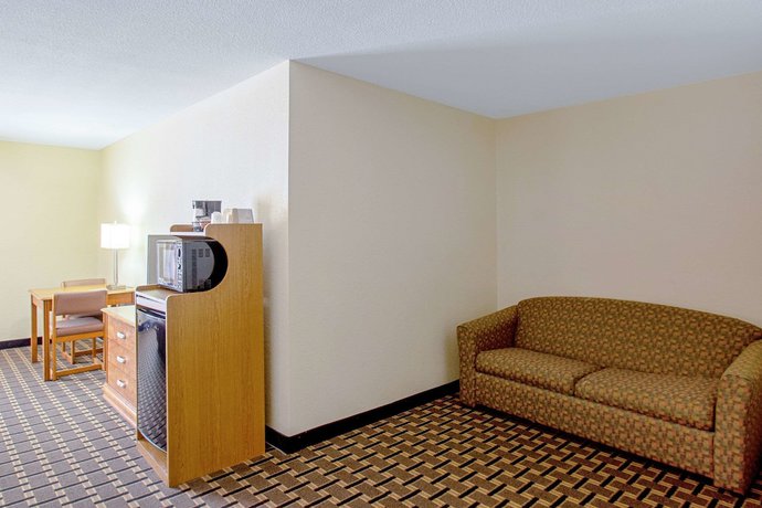 Imagen de la habitación del Hotel Econo Lodge Inn & Suites de Wisconsin Dells. Foto 16