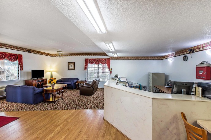 Imagen de los interiores del Hotel Econo Lodge Inn and Suites, Albany. Foto 18