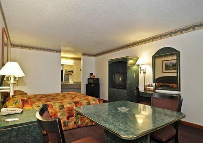 Imagen de la habitación del Hotel Econo Lodge Inn and Suites, Albany. Foto 12