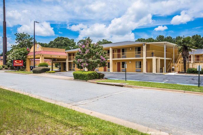 Imagen general del Hotel Econo Lodge Inn and Suites At Fort Benning. Foto 3