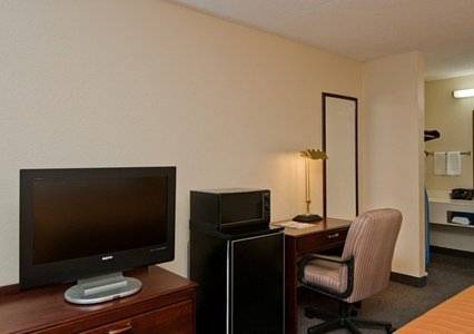 Imagen de la habitación del Hotel Econo Lodge Inn and Suites Bentonville - Rodgers. Foto 6