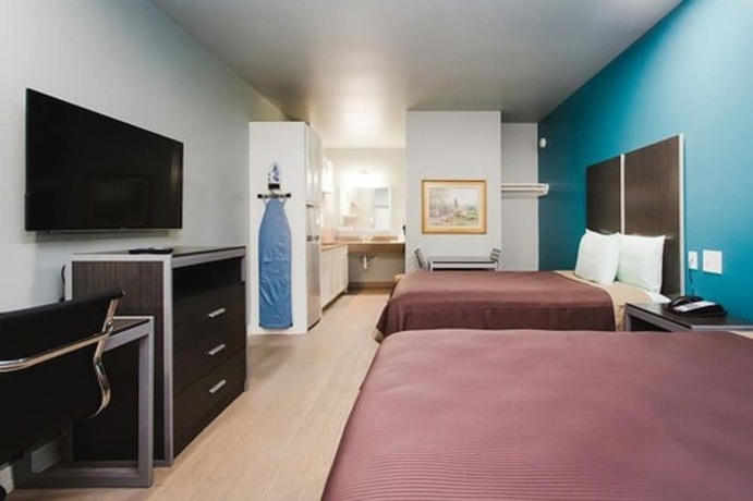 Imagen de la habitación del Hotel Econo Lodge Inn and Suites, Channelview. Foto 13