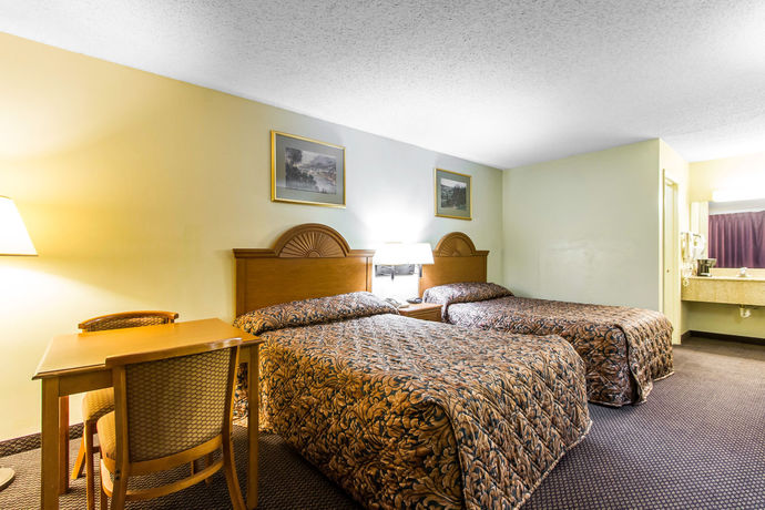 Imagen de la habitación del Hotel Econo Lodge Inn and Suites, Clarksville. Foto 9