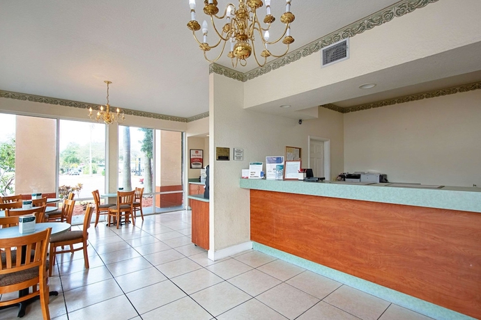 Imagen de los interiores del Hotel Econo Lodge Inn and Suites, Clearwater . Foto 16
