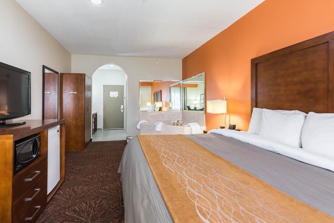 Imagen de la habitación del Hotel Econo Lodge Inn and Suites East. Foto 6