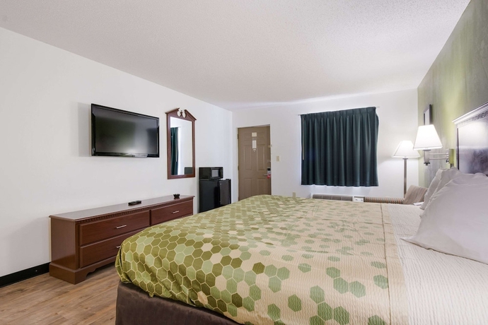 Imagen de la habitación del Hotel Econo Lodge Inn and Suites East, Knoxville. Foto 15