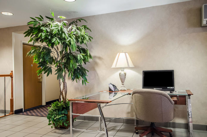 Imagen de la habitación del Hotel Econo Lodge Inn and Suites Evansville. Foto 11