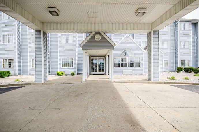 Imagen general del Hotel Econo Lodge Inn and Suites Evansville. Foto 2