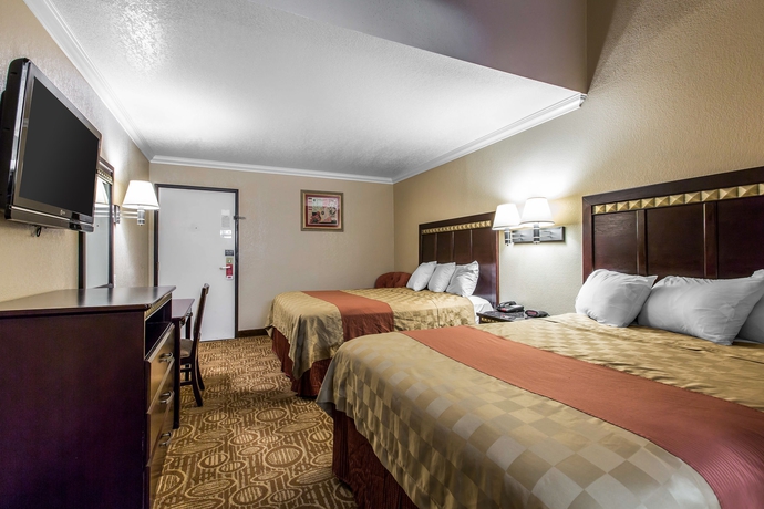 Imagen de la habitación del Hotel Econo Lodge Inn and Suites Fallbrook Downtown. Foto 7