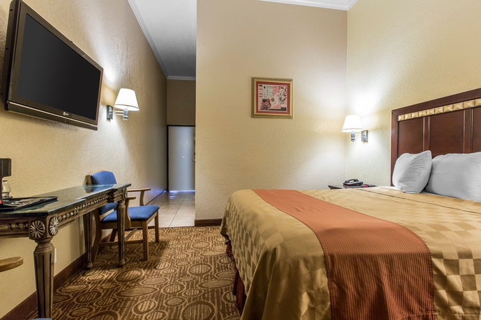 Imagen de la habitación del Hotel Econo Lodge Inn and Suites Fallbrook Downtown. Foto 9