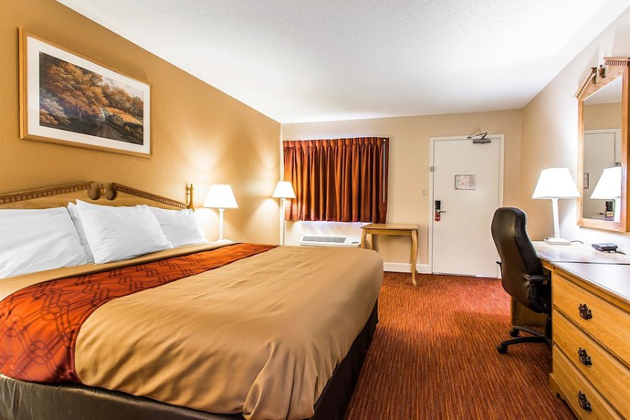 Imagen de la habitación del Hotel Econo Lodge Inn and Suites Huntsville University Area. Foto 6