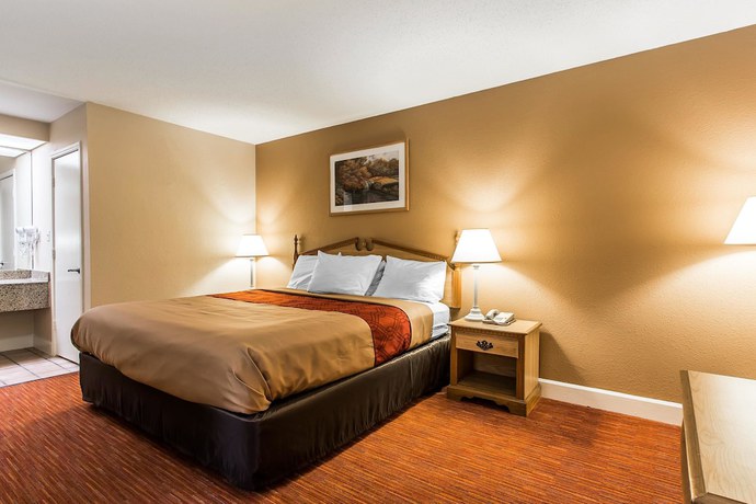 Imagen de la habitación del Hotel Econo Lodge Inn and Suites Huntsville University Area. Foto 9
