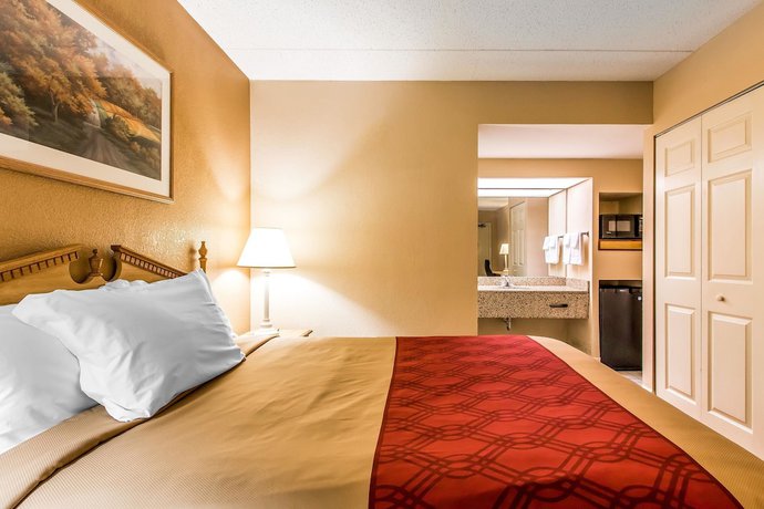 Imagen de la habitación del Hotel Econo Lodge Inn and Suites Huntsville University Area. Foto 10
