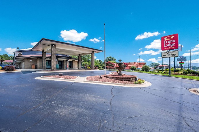 Imagen general del Hotel Econo Lodge Inn and Suites Huntsville University Area. Foto 1
