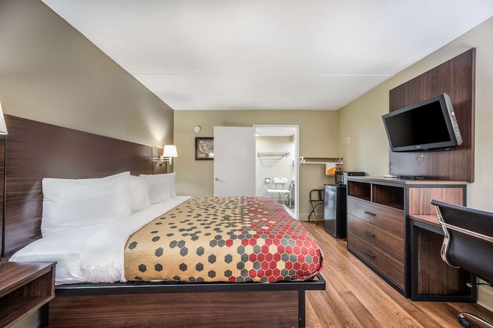 Imagen de la habitación del Hotel Econo Lodge Inn and Suites Huntsville University Area. Foto 15