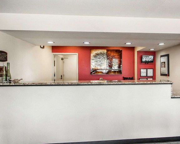 Imagen de los interiores del Hotel Econo Lodge Inn and Suites, Jackson. Foto 19