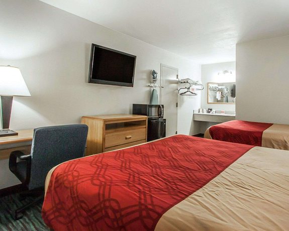 Imagen de la habitación del Hotel Econo Lodge Inn and Suites, Jackson. Foto 9