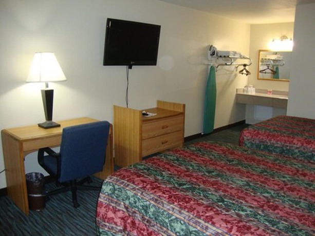 Imagen de la habitación del Hotel Econo Lodge Inn and Suites, Jackson. Foto 13