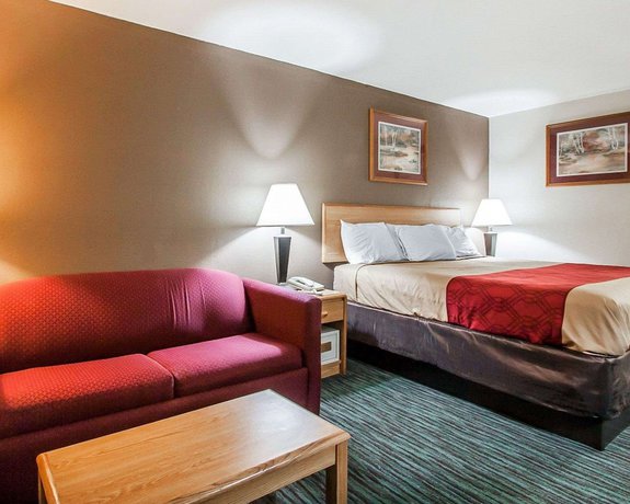 Imagen de la habitación del Hotel Econo Lodge Inn and Suites, Jackson. Foto 14