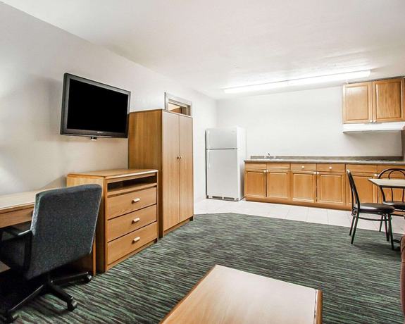 Imagen de la habitación del Hotel Econo Lodge Inn and Suites, Jackson. Foto 15