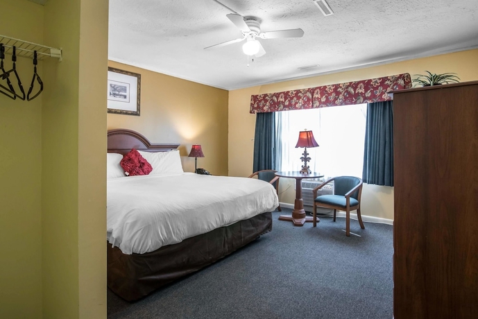 Imagen de la habitación del Hotel Econo Lodge Inn and Suites, Laconia. Foto 12