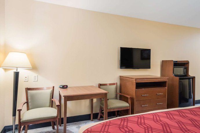 Imagen de la habitación del Hotel Econo Lodge Inn and Suites Little Rock SW. Foto 12