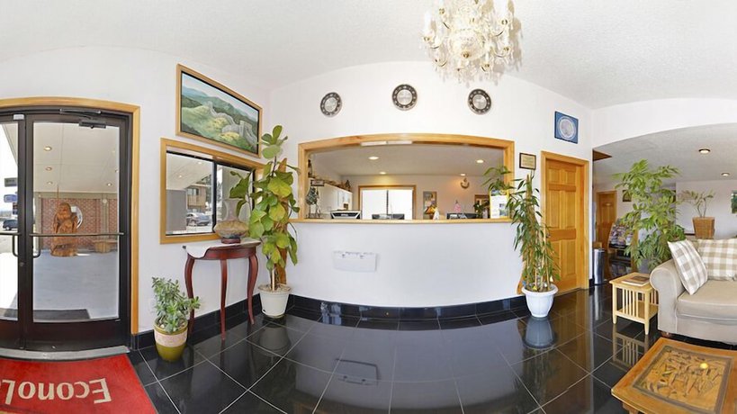 Imagen de los interiores del Hotel Econo Lodge Inn and Suites Madras. Foto 18