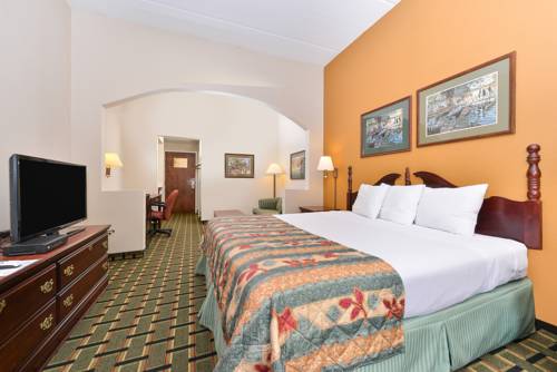 Imagen de la habitación del Hotel Econo Lodge Inn and Suites, Marietta. Foto 6