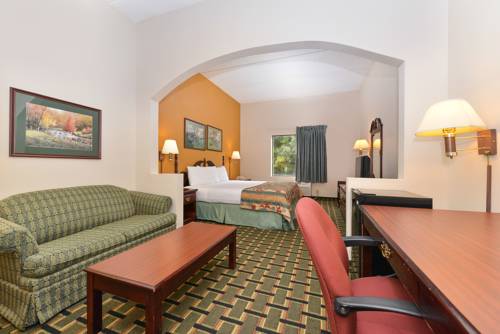Imagen de la habitación del Hotel Econo Lodge Inn and Suites, Marietta. Foto 8