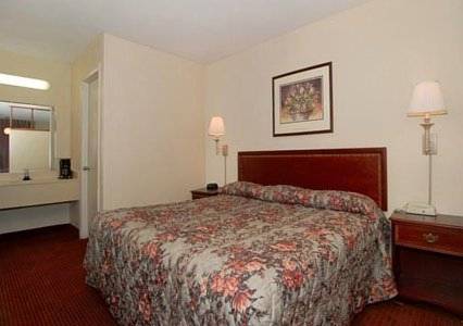 Imagen de la habitación del Hotel Econo Lodge Inn and Suites Matthews - Charlotte. Foto 5