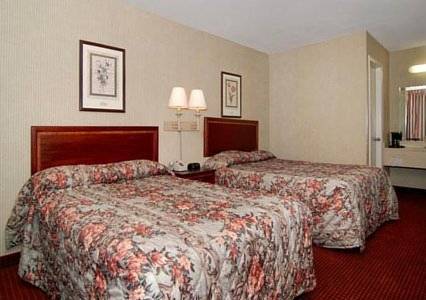 Imagen de la habitación del Hotel Econo Lodge Inn and Suites Matthews - Charlotte. Foto 6