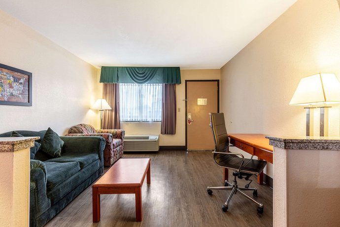 Imagen de la habitación del Hotel Econo Lodge Inn and Suites, Memphis. Foto 8