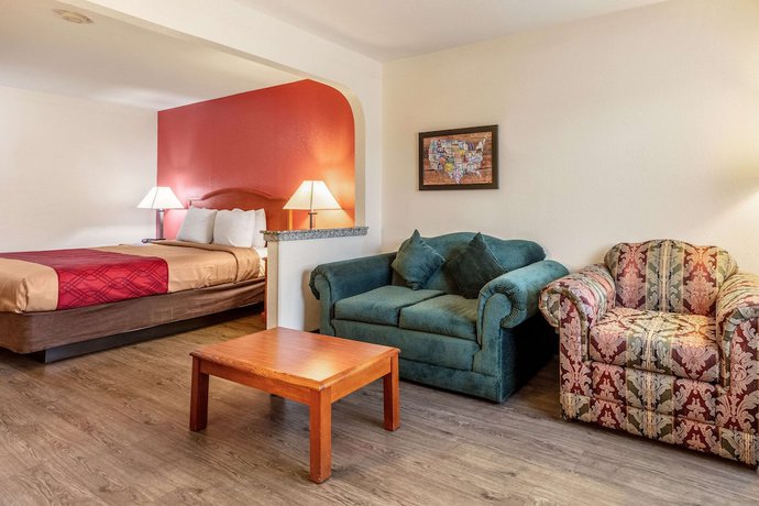 Imagen de la habitación del Hotel Econo Lodge Inn and Suites, Memphis. Foto 10