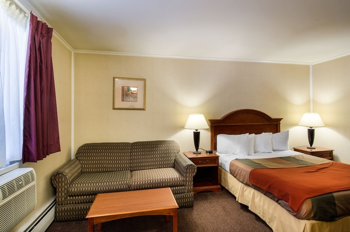 Imagen de la habitación del Hotel Econo Lodge Inn and Suites, Northborough. Foto 4