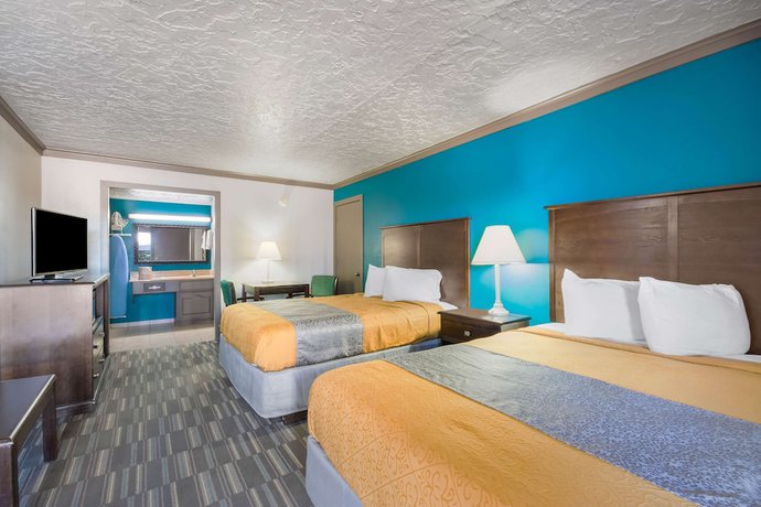 Imagen de la habitación del Hotel Econo Lodge Inn and Suites, Oklahoma City. Foto 3